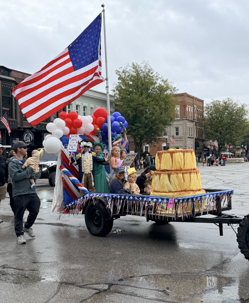 Patriotic kids float at 2026 Pancake Day